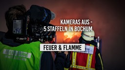 Kameramann filmt Feuerwehrmann von hinten