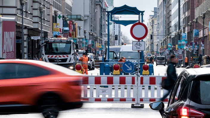 Verkehr auf der Friedrichstrasse in Berlin