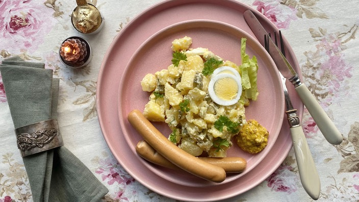 Kartoffelsalat mit Würstchen