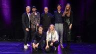 Katrin Bauerfeind, Eva Karl-Faltermeier, Guido Cantz, Timur Turga, André Herrmann, FALK, Miss Allie auf der Bühne vom Gloria