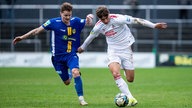 Matti Wagner (r.) in einem Regionalliga-Spiel der Reserve des 1. FC Köln