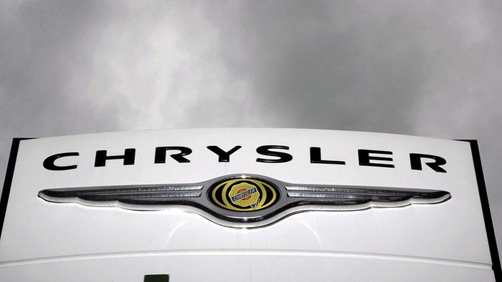 Chrysler Logo