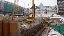 Baugrube an der Einsturzstelle des Stadtarchivs