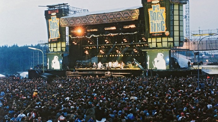 Das größte Rockfestival Deutschlands findet in der Hocheifel statt: "Rock am Ring".