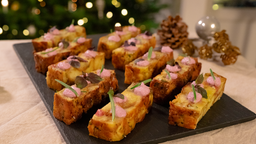 Semmelknödel-Häppchen mit Rotkohl-Creme von Zora Klipp