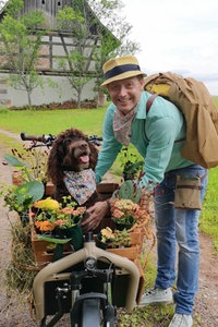 Björn Kroner mit seinem Hund Rummel 