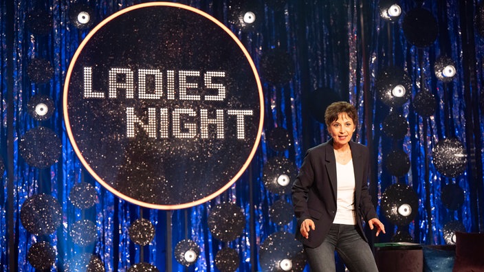 Sabine Domogala auf der Ladies Night Bühne