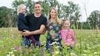 Jochen Kanders mit seiner Frau Marlene und den Töchtern Freda und Mirja.