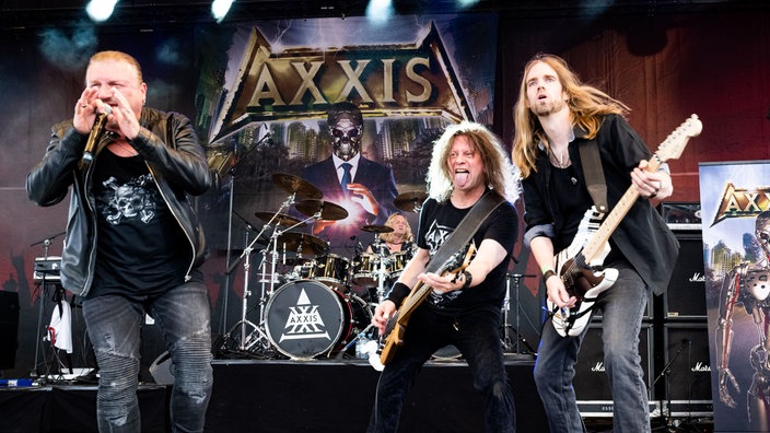 Axxis