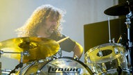 Der Drummer von Monster Magnet in Action