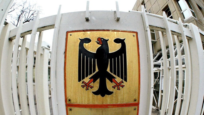 Bundesgerichtshof: Schild mit Bundesadler