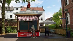 Ein alter Kiosk vor dem Heimatmuseum Unser Fritz.