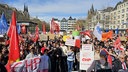 Am Heumarkt in Köln demonstrieren Anhänger der türkischen Partei CHP