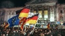 Rund eine Million Menschen feierten in der Nacht zum 3. Oktober 1990 in Berlin die deutsche Einheit.