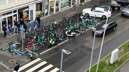 E-Scooter Sharing-Zone am Düsseldorfer Carlsplatz