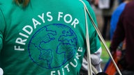 Fridays for Future: Demonstrantin bei Klimaprotest 2019