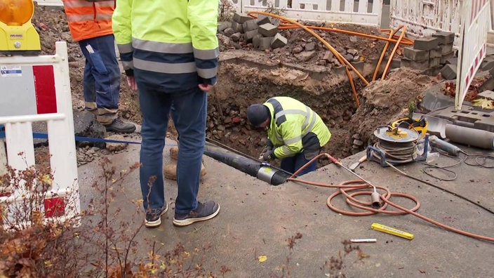 Eine beschädigte Gasleitung in Löhne wird repariert