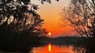 Sonnenuntergang im Herbst in Emmerich