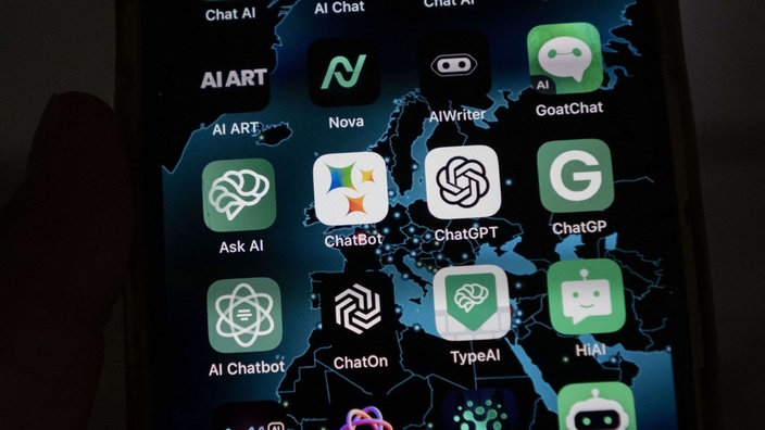 Icons von KI-Apps auf einem Smartphone