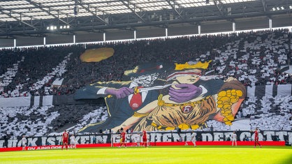 Choreographie der Kölner Fans beim Spiel gegen Fortuna Düsseldorf