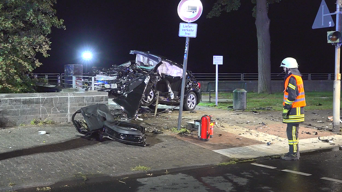 Jugendliche flüchteten vor Polizei - tödlicher Unfall in Köln