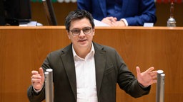 Alexander Vogt im Landtag am Rednerpult