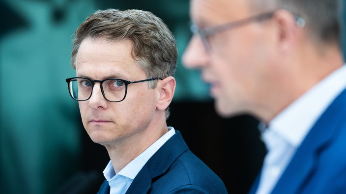 Carsten Linnemann bei der Pressekonferenz nach der Sitzung des CDU-Bundesvorstands im Konrad-Adenauer-Haus