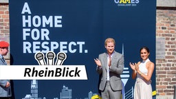 Prinz Harry und Meghan, der Herzog und die Herzogin von Sussex vor dem Rathaus in Düsseldorf zur Vorstellung der Invictus Games 2023