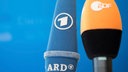 Mikrofone der ARD und ZDF