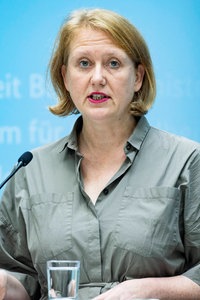 Bundesministerin für Familie, Senioren, Frauen und Jugend Lisa Paus während einer Pressekonferenz zur Vorstellung der Corona-Kita-Studie im Gesundheitsministerium in Berlin