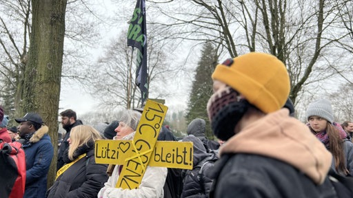 Braunkohlegegner demonstrieren in Keyenberg