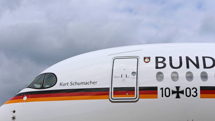 Ein Regierungsflugzeug der Flugbereitschaft der deutschen Luftwaffe