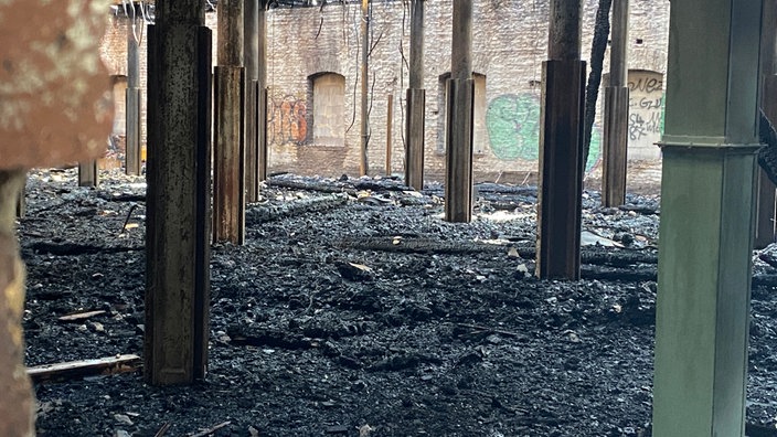 Blick ins Innere der Brandruine