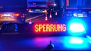 Sperrung bei Nacht auf der Autobahn