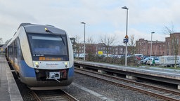 Niersexpress RE 10 steht in Kleve