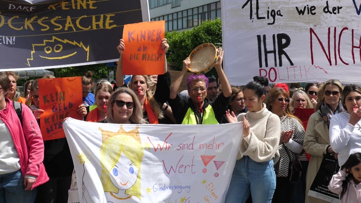 Offene Ganztagsschulen streiken in Bochum