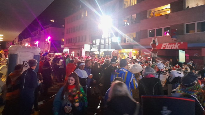 Rosenmonta in der Severinstraße