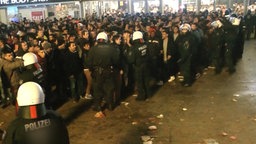 Silvesternacht Köln Hbf. - Bahnhofsvorplatz