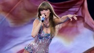 Taylor Swift spielt im Rahmen der "Eras Tour" in Chicago.