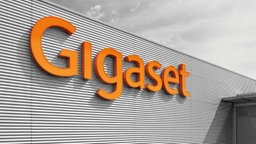 Gigaset-Logo an einer Fassade