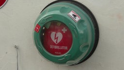 Defibrillator