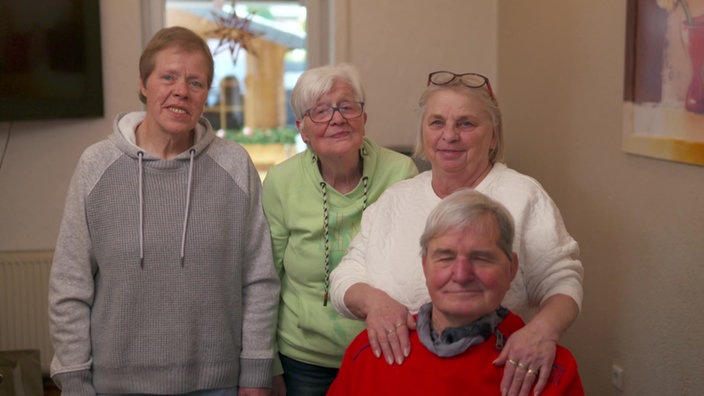 Familienporträt Gitti, Edith, Kathrin, Frank v.l.n.r.