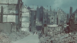 Wuppertal nach alliierten Bombenangriffen im Zweiten Weltkrieg (Aufnahme von 1943)