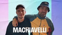 Machiavelli mit Marteria - Marteria Arm in Arm mit Moderator Jan Kawelke