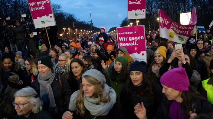 Gewalt gegen Frauen, Demo, 