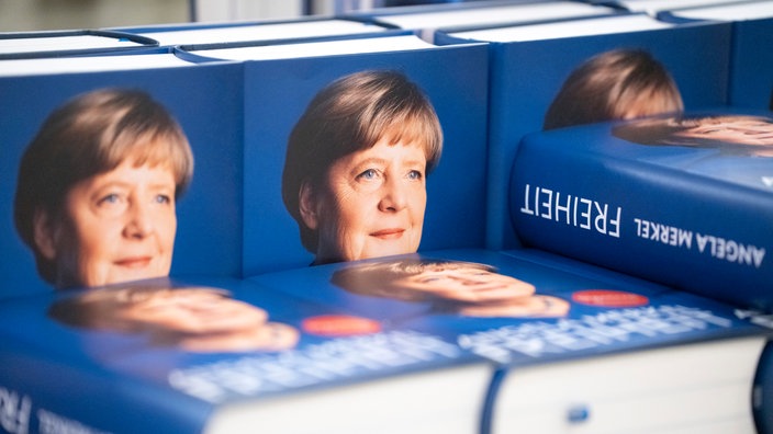 Angela Merkel izdala autobiografiju pod nazivom "Freiheit" ("Sloboda")