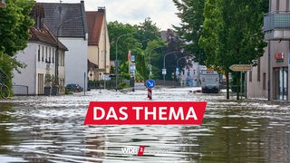 Überflutete Straße in Günzburg (Bayern)