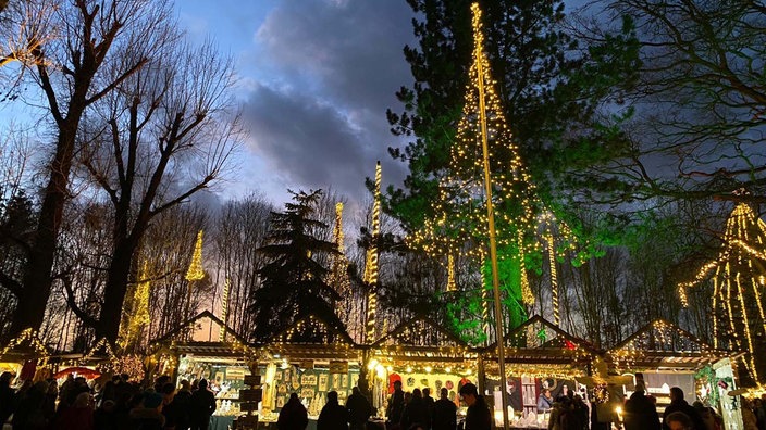 Waldweihnachtsmarkt auf dem Landgut in Velen