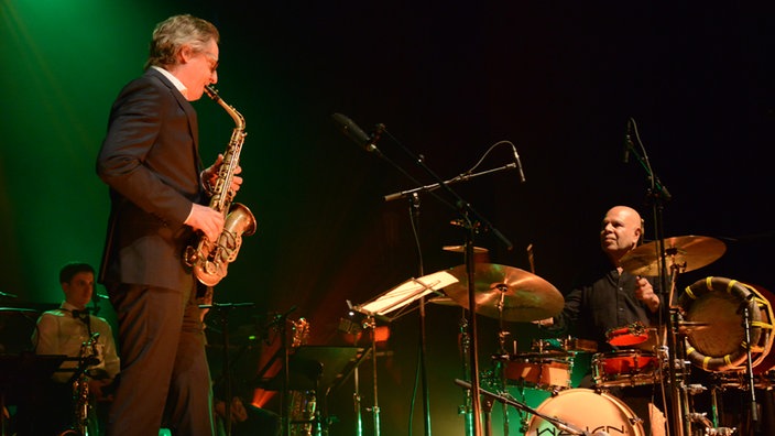 Improvisationspreisträger Roger Hanschel im Duo mit Ramesh Shotham, der den WDR 3 Jazzpreis 2018 in der Kategorie "Musikkulturen" erhielt