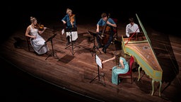 Das Ensemble Musica Gloria bei einem Auftritt in der Stadsschwouburg Leuven, im Jahr 2021.